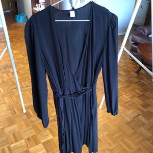 Old Navy Fit & Flare Tie-Belt Wrap Dress